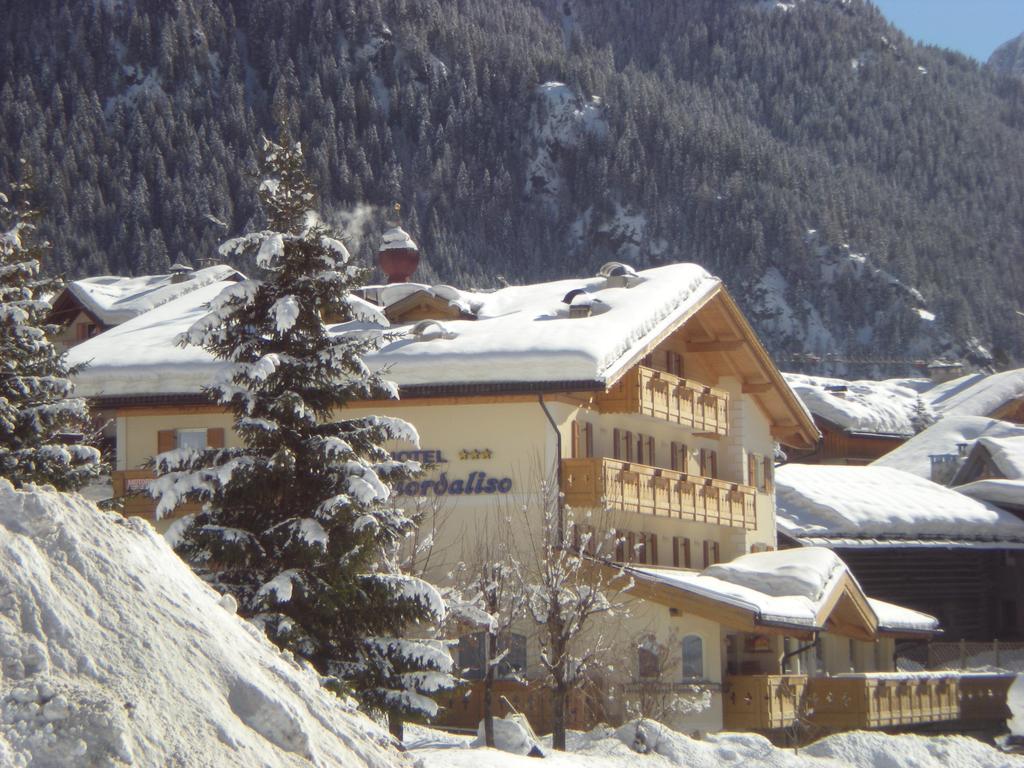 Albergo Fiordaliso Canazei Esterno foto