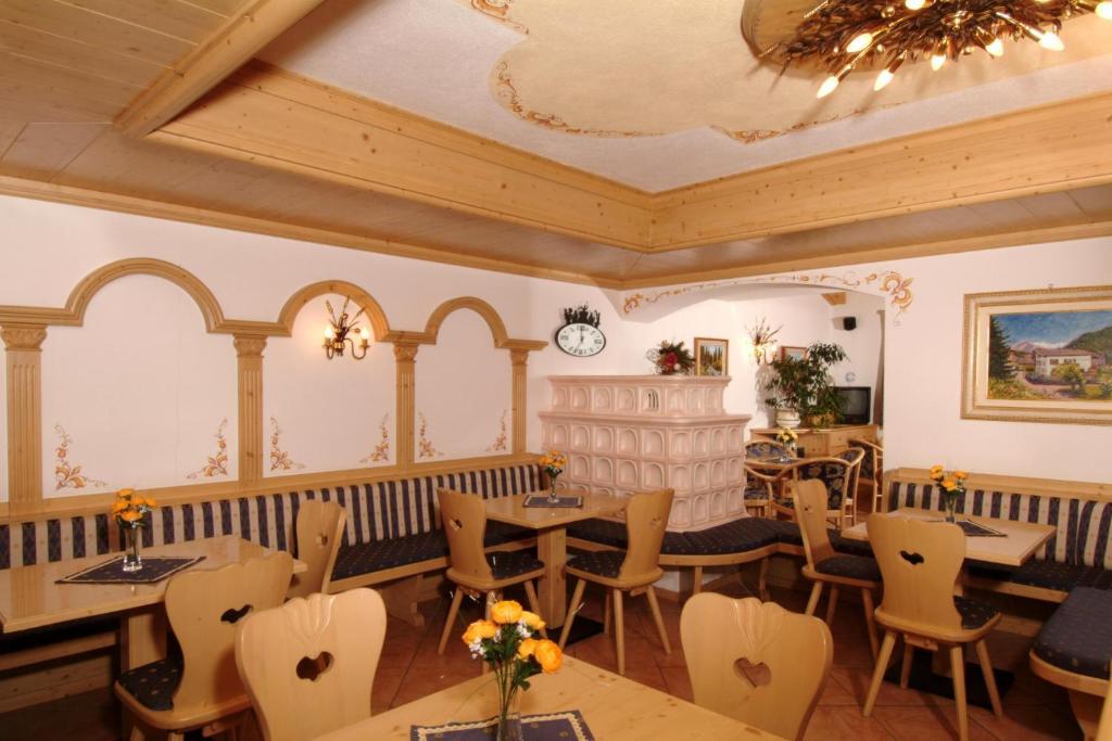 Albergo Fiordaliso Canazei Esterno foto