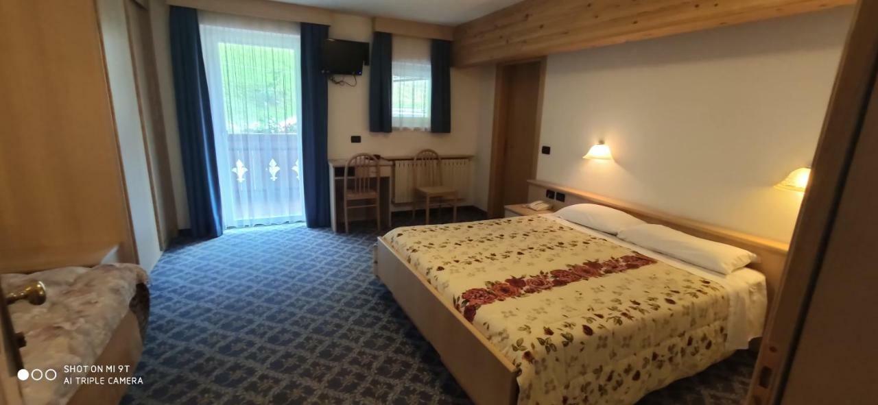 Albergo Fiordaliso Canazei Esterno foto